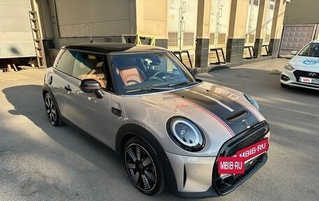 MINI Hatch, 2021 год, 3 600 000 рублей, 2 фотография