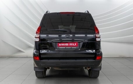 Toyota Land Cruiser Prado 120 рестайлинг, 2006 год, 2 033 000 рублей, 6 фотография