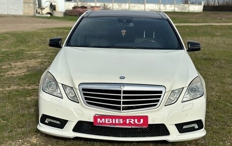 Mercedes-Benz E-Класс, 2010 год, 1 550 000 рублей, 2 фотография