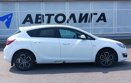 Opel Astra J, 2013 год, 653 000 рублей, 3 фотография