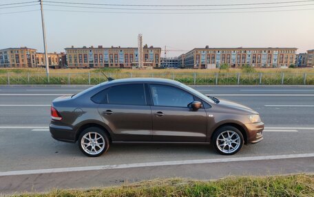 Volkswagen Polo VI (EU Market), 2017 год, 700 000 рублей, 3 фотография