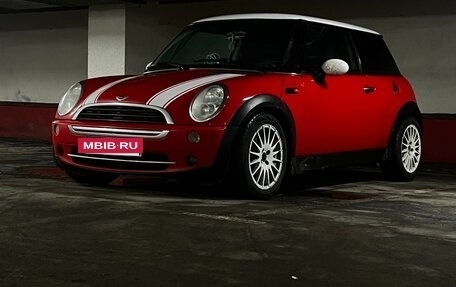MINI Hatch, 2003 год, 550 000 рублей, 2 фотография