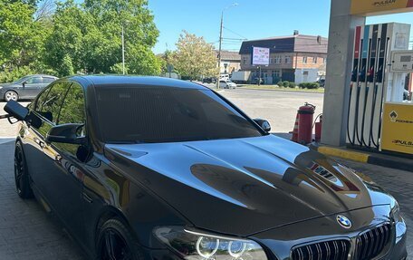 BMW 5 серия, 2016 год, 2 700 000 рублей, 2 фотография