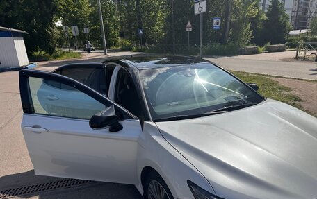 Toyota Camry, 2018 год, 4 350 000 рублей, 2 фотография