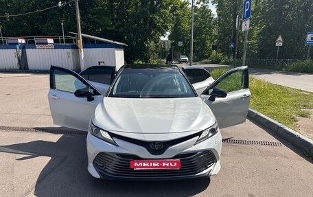 Toyota Camry, 2018 год, 4 350 000 рублей, 5 фотография