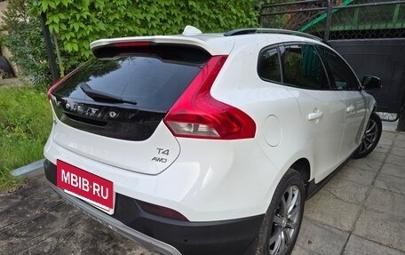 Volvo V40 Cross Country I, 2014 год, 1 430 000 рублей, 3 фотография