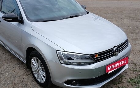 Volkswagen Jetta VI, 2014 год, 1 150 000 рублей, 2 фотография
