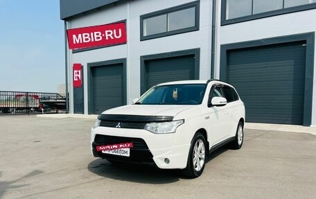 Mitsubishi Outlander III рестайлинг 3, 2012 год, 2 фотография