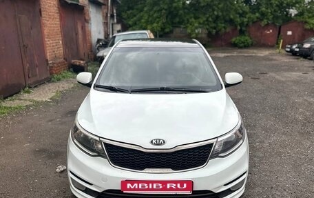 KIA Rio III рестайлинг, 2015 год, 980 000 рублей, 2 фотография