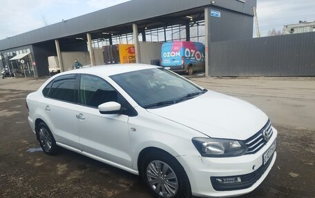 Volkswagen Polo VI (EU Market), 2015 год, 549 000 рублей, 3 фотография