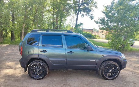 Chevrolet Niva I рестайлинг, 2012 год, 669 999 рублей, 4 фотография