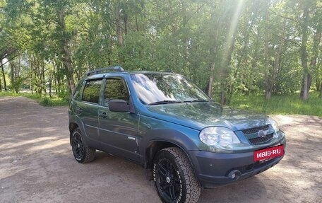 Chevrolet Niva I рестайлинг, 2012 год, 669 999 рублей, 3 фотография