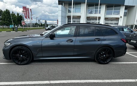 BMW 3 серия, 2019 год, 3 300 000 рублей, 3 фотография