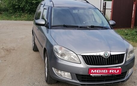 Skoda Roomster, 2011 год, 750 000 рублей, 2 фотография