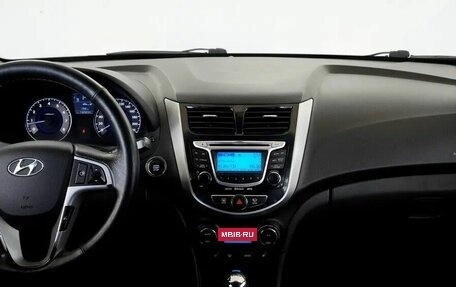 Hyundai Solaris II рестайлинг, 2011 год, 715 000 рублей, 5 фотография