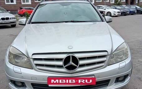 Mercedes-Benz C-Класс, 2009 год, 950 000 рублей, 2 фотография
