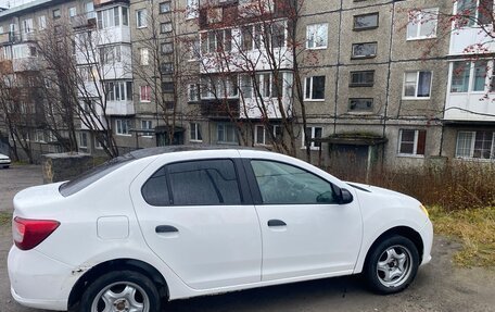 Renault Logan II, 2016 год, 455 000 рублей, 3 фотография