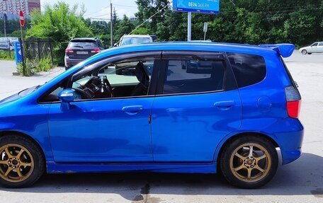 Honda Fit III, 2002 год, 450 000 рублей, 2 фотография