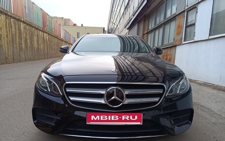 Mercedes-Benz E-Класс, 2017 год, 2 325 000 рублей, 4 фотография
