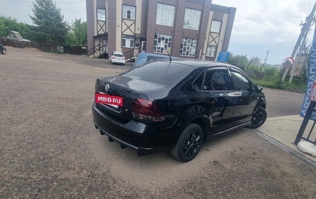 Volkswagen Polo VI (EU Market), 2011 год, 750 000 рублей, 3 фотография