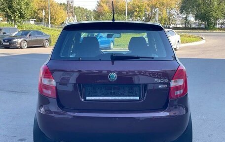Skoda Fabia II, 2011 год, 780 000 рублей, 5 фотография