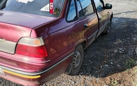 Daewoo Nexia I рестайлинг, 2004 год, 110 000 рублей, 4 фотография