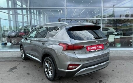 Hyundai Santa Fe III рестайлинг, 2018 год, 2 699 000 рублей, 7 фотография