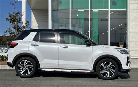 Toyota Raize I, 2021 год, 1 472 000 рублей, 8 фотография