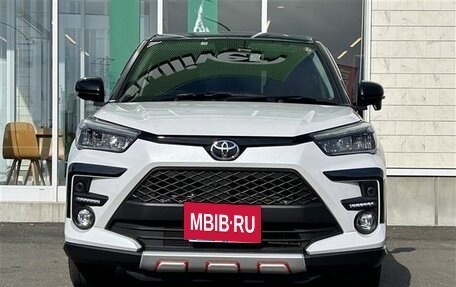 Toyota Raize I, 2021 год, 1 472 000 рублей, 2 фотография
