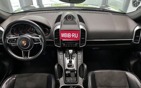 Porsche Cayenne III, 2016 год, 4 100 000 рублей, 11 фотография
