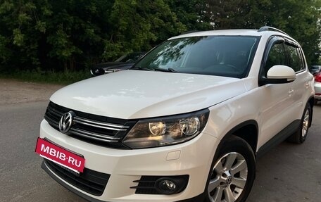 Volkswagen Tiguan I, 2012 год, 950 000 рублей, 2 фотография