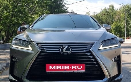 Lexus RX IV рестайлинг, 2017 год, 3 700 000 рублей, 2 фотография