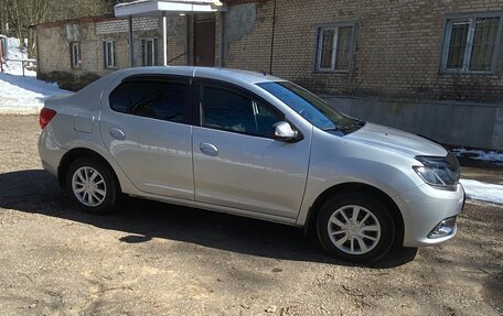 Renault Logan II, 2017 год, 1 035 670 рублей, 3 фотография