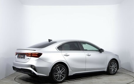 KIA Cerato IV, 2022 год, 2 420 000 рублей, 5 фотография