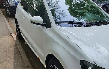 Volkswagen Polo VI (EU Market), 2011 год, 500 000 рублей, 2 фотография