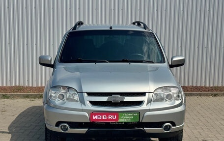 Chevrolet Niva I рестайлинг, 2015 год, 850 000 рублей, 3 фотография