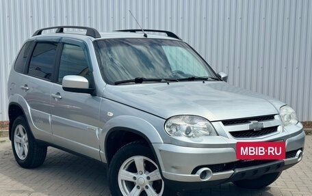 Chevrolet Niva I рестайлинг, 2015 год, 850 000 рублей, 4 фотография