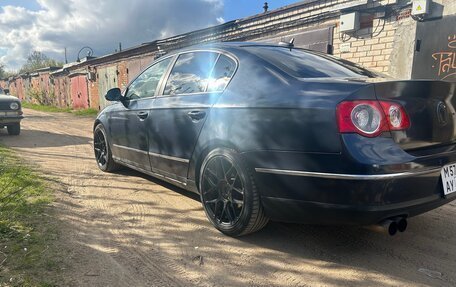 Volkswagen Passat B6, 2005 год, 610 000 рублей, 3 фотография