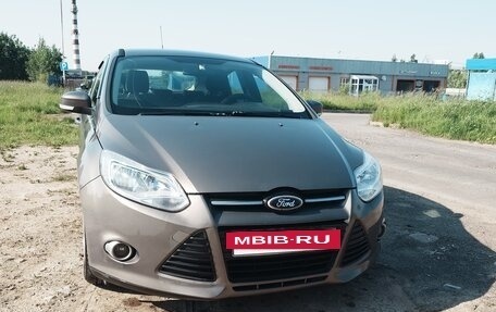 Ford Focus III, 2012 год, 700 000 рублей, 2 фотография