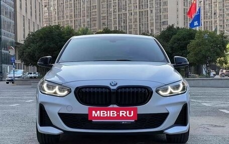 BMW 1 серия, 2020 год, 1 500 000 рублей, 2 фотография
