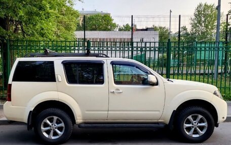 Nissan Pathfinder, 2013 год, 1 650 000 рублей, 3 фотография