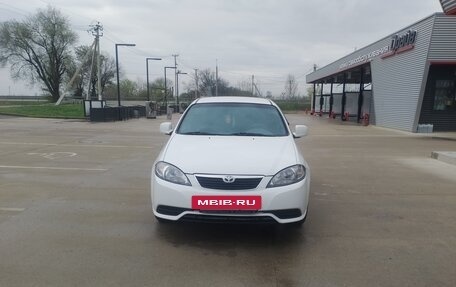 Daewoo Gentra II, 2013 год, 490 000 рублей, 2 фотография