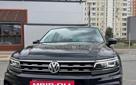 Volkswagen Tiguan II, 2020 год, 3 550 000 рублей, 5 фотография