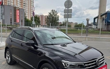 Volkswagen Tiguan II, 2020 год, 3 550 000 рублей, 6 фотография