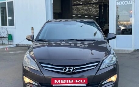 Hyundai Solaris II рестайлинг, 2016 год, 990 000 рублей, 2 фотография