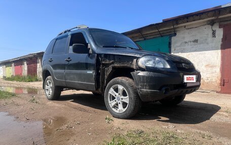 Chevrolet Niva I рестайлинг, 2009 год, 370 000 рублей, 2 фотография