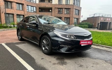KIA Optima IV, 2019 год, 1 300 000 рублей, 3 фотография