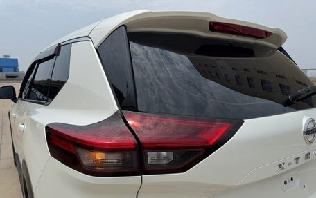 Nissan X-Trail, 2022 год, 2 100 000 рублей, 5 фотография