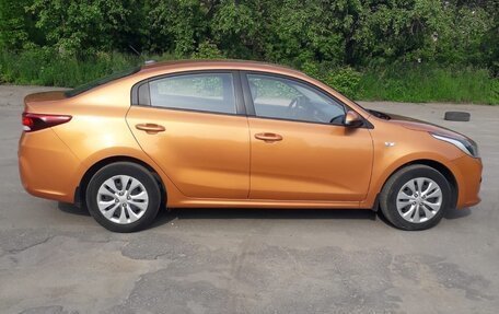 KIA Rio IV, 2017 год, 850 000 рублей, 3 фотография