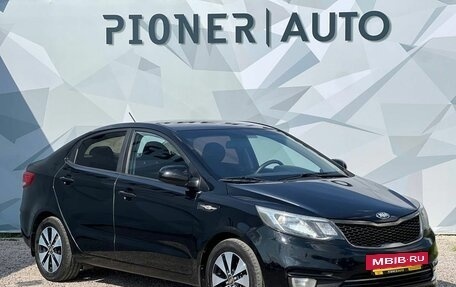 KIA Rio III рестайлинг, 2015 год, 900 000 рублей, 2 фотография